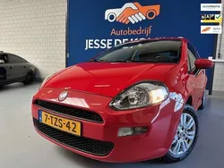 Rood Gebruikt 2014 Fiat Punto Evo Street Hatchback | € 4.750 (Eerlijke prijs)