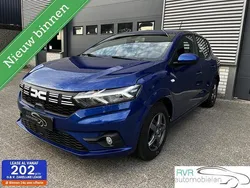 Blauw Gebruikt 2023 Dacia Sandero Hatchback | € 12.450