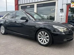 Zwart, metallic lak Gebruikt 2010 BMW 520 Sedan | € 6.950 (Goede deal)