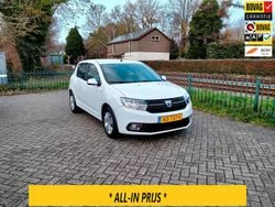 Wit Gebruikt 2017 Dacia Sandero Lauréate Hatchback | € 6.950 (Eerlijke prijs)