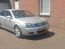 Grijs Gebruikt 2003 Opel Vectra Elegance Hatchback | € 1.395 (Goede deal)