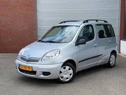 Grijs Gebruikt 2004 Toyota Yaris Verso Sol MPV | € 6.799 (Duur)