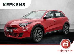 Rood Nieuw 2025 Fiat 600E Urban SUV | € 30.825 (Goede deal)