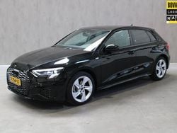 Zwart Gebruikt 2024 Audi A3 Sportback e-tron S-Line Hatchback | € 29.995
