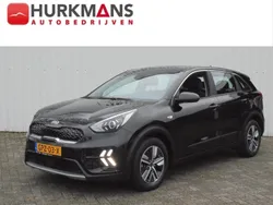 Zwart Gebruikt 2022 Kia Niro 3 SUV | € 26.948 (Eerlijke prijs)