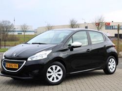 Zwart Gebruikt 2014 Peugeot 208 Hatchback | € 5.450 (Eerlijke prijs)
