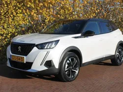 Wit Gebruikt 2023 Peugeot 2008 GT SUV | € 27.950 (Iets duurder)