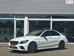Wit Gebruikt 2020 Mercedes C300 AMG Sedan | € 34.999 (Eerlijke prijs)