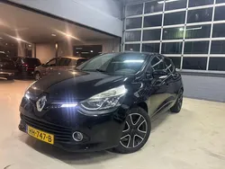 Zwart Gebruikt 2015 Renault Clio IV Night&Day Hatchback | € 4.499 (Goede deal)