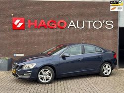 Blauw Gebruikt 2015 Volvo S60 Momentum Sedan | € 7.990 (Duur)