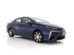 Force blue (blauw metallic) Gebruikt 2017 Toyota Mirai Comfort Sedan | € 16.945