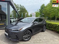 Groen Gebruikt 2023 Lexus NX450h+ Luxury Line SUV | € 55.950 (Eerlijke prijs)