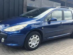 Blauw Gebruikt 2006 Peugeot 307 Stationwagen | € 995 (Goede deal)