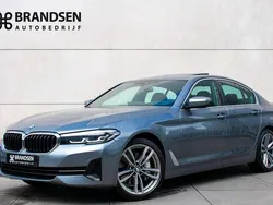Grijs, metallic lak Gebruikt 2020 BMW 540 Executive Sedan | € 38.900 (Super prijs)