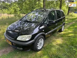 Zwart Gebruikt 2003 Opel Zafira Elegance MPV | € 2.150