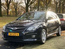 Zwart Gebruikt 2012 Hyundai i30 Classic Hatchback | € 5.500 (Eerlijke prijs)