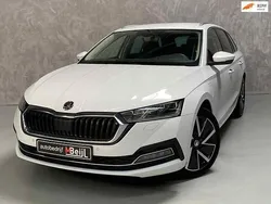 Wit Gebruikt 2020 Skoda Octavia Business Line Stationwagen | € 21.445 (Eerlijke prijs)