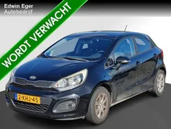 Zwart Gebruikt 2013 Kia Rio Plus Hatchback | € 6.950 (Eerlijke prijs)