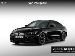 Saphirschwarz metallic (zwart metallic) Nieuw 2025 BMW i4 M Sport Sedan | € 70.761 (Eerlijke prijs)