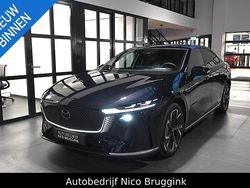 Zwart Gebruikt 2025 Mazda 6e Takumi-Line Sedan | € 44.040 (Eerlijke prijs)