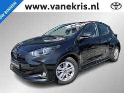 Zwart Nieuw 2025 Toyota Yaris Hybrid Active Hatchback | € 26.749 (Eerlijke prijs)