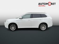 Wit Gebruikt 2014 Mitsubishi Outlander P-HEV Edition SUV | € 11.950 (Eerlijke prijs)