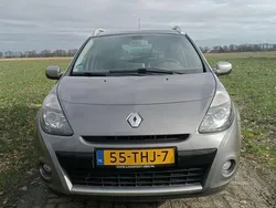 Grijs, metallic lak Gebruikt 2012 Renault Clio GrandTour Night&Day Stationwagen | € 2.750 (Eerlijke prijs)