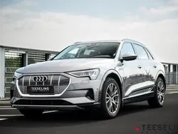 Grijs, metallic lak Gebruikt 2020 Audi e-tron Business SUV | € 34.950 (Duur)