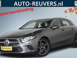 Grijs Gebruikt 2019 Mercedes A220 Advantage Hatchback | € 23.900 (Super prijs)