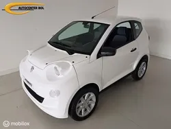 Wit Gebruikt 2023 Aixam Minauto Hatchback | € 10.950