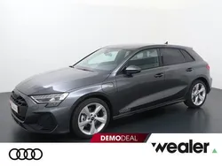 Grijs Gebruikt 2025 Audi A3 Sportback Hatchback | € 45.840