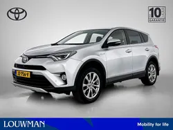 Grijs metallic Gebruikt 2016 Toyota RAV4 Executive SUV | € 23.450 (Iets duurder)