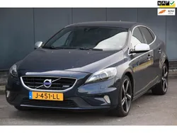 Blauw Gebruikt 2015 Volvo V40 R-Design Stationwagen | € 9.450 (Goede deal)