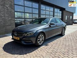 Grijs Gebruikt 2014 Mercedes C180 Ambition Sedan | € 15.975 (Eerlijke prijs)