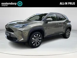 Bruin Gebruikt 2022 Toyota Yaris Cross SUV | € 28.949 (Eerlijke prijs)