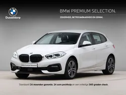 Wit Gebruikt 2021 BMW 118 Sport Line Hatchback | € 23.450 (Eerlijke prijs)