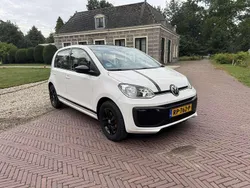 Wit Gebruikt 2018 VW up! Move Hatchback | € 7.499 (Eerlijke prijs)