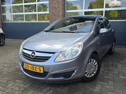 Grijs Gebruikt 2009 Opel Corsa Essentia Hatchback | € 2.295 (Goede deal)