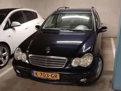 Blauw Gebruikt 2005 Mercedes C180 Classic Stationwagen | € 2.750 (Eerlijke prijs)