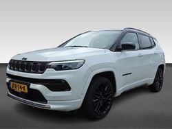 Wit, metallic lak Gebruikt 2022 Jeep Compass SUV | € 25.930 (Goede deal)