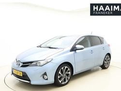 Blauw Gebruikt 2014 Toyota Auris Hatchback | € 11.950 (Eerlijke prijs)