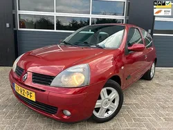 Rood Gebruikt 2005 Renault Clio R.S. Hatchback | € 1.350 (Super prijs)
