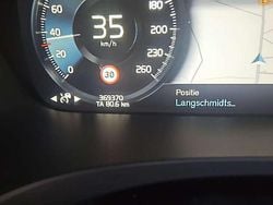 Grijs Gebruikt 2017 Volvo V90 CC Pro Stationwagen | € 17.950 (Eerlijke prijs)