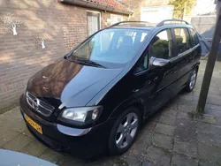 Zwart Gebruikt 2004 Opel Zafira Design Edition MPV | € 2.250 (Duur)