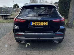 Zwart Gebruikt 2023 Mercedes 250 AMG line Stationwagen | € 40.000