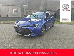 Blauw Gebruikt 2023 Toyota Corolla Hybrid Sport Stationwagen | € 31.950 (Iets duurder)