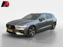 Grijs Gebruikt 2019 Volvo V60 R-Design Stationwagen | € 19.995 (Duur)