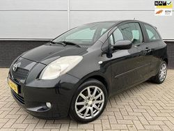 Zwart Gebruikt 2007 Toyota Yaris Sol Hatchback | € 3.450 (Eerlijke prijs)