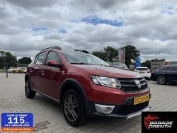 Rood Gebruikt 2016 Dacia Sandero Stepway Ambiance Hatchback | € 6.995 (Eerlijke prijs)
