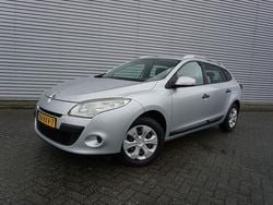 Grijs Gebruikt 2011 Renault Mégane GrandTour Authentique Stationwagen | € 1.950 (Eerlijke prijs)